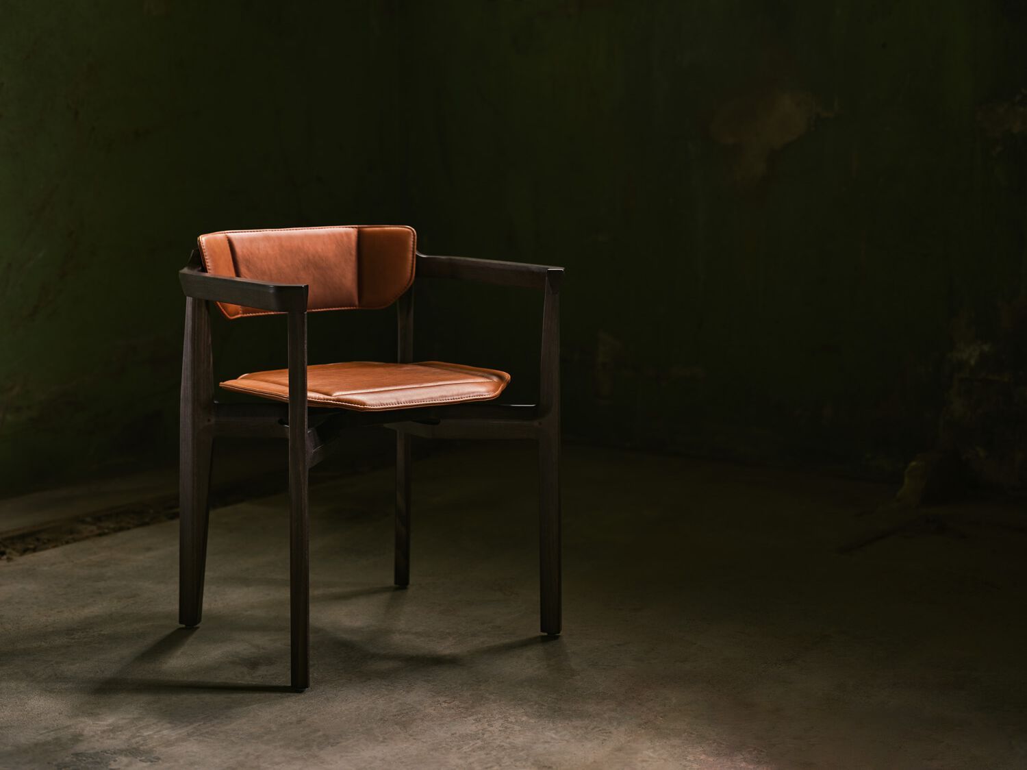 Деревянный стул с подлокотниками More Contract ARCH-00079857 - Вид №2