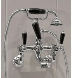 Devon&Devon Настенный смеситель для ванны с ручным душем Black dandy