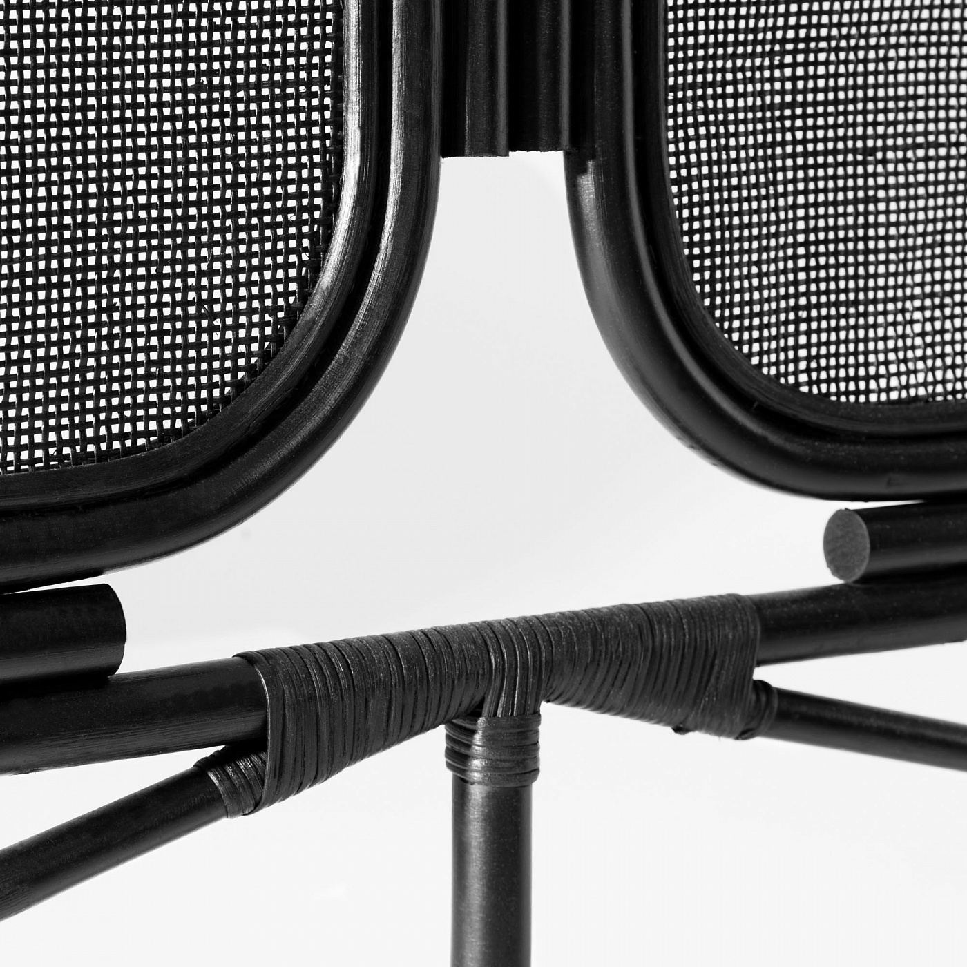 072777 Изголовье черное La Forma Margaret 