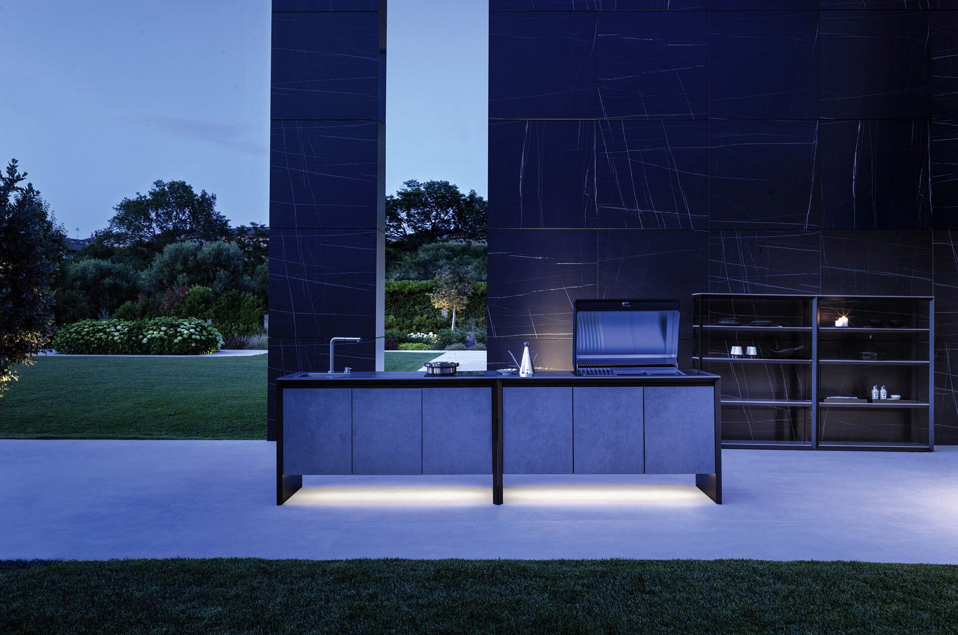 Кухня из алюминия и керамики с барбекю Varaschin Outdoor Cooking ARCH-00009120 - Вид №1