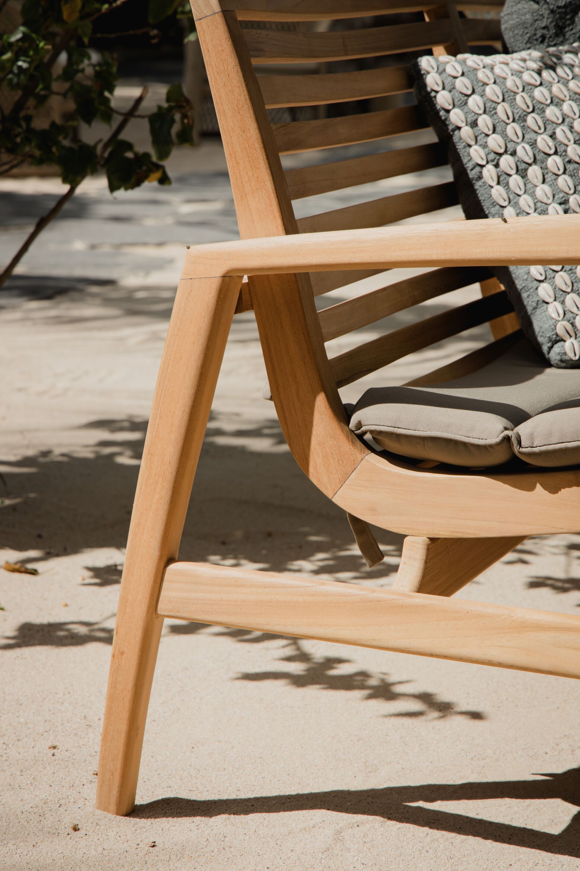 Садовая скамейка из тикового дерева со спинкой cbdesign ралли ARCH-00130565 - Вид №4