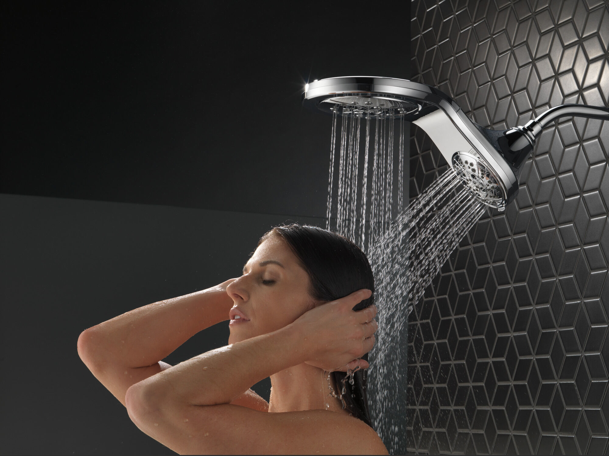 58581-25-PK HydroRain® H2Okinetic® 5-регулировочная душевая лейка два в одном Delta Faucet Universal Showering Хром  - Вид №11