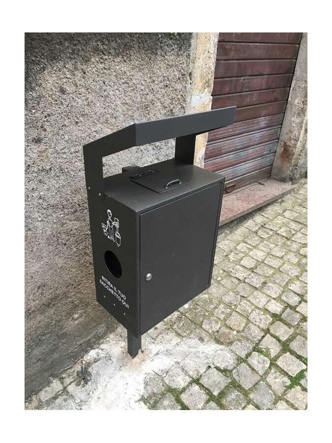 Оцинкованная стальная корзина для мусора для собак EUROCOMITALIA современная мебель ARCH-00063280 - Вид №4