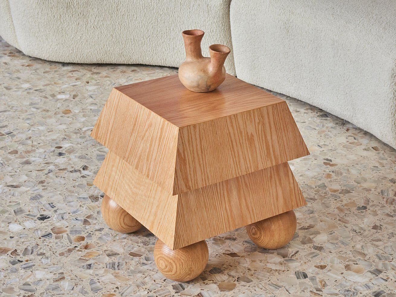 Квадратный журнальный столик из дуба для гостиной LO Contemporary VENTURA ARCH-00003333