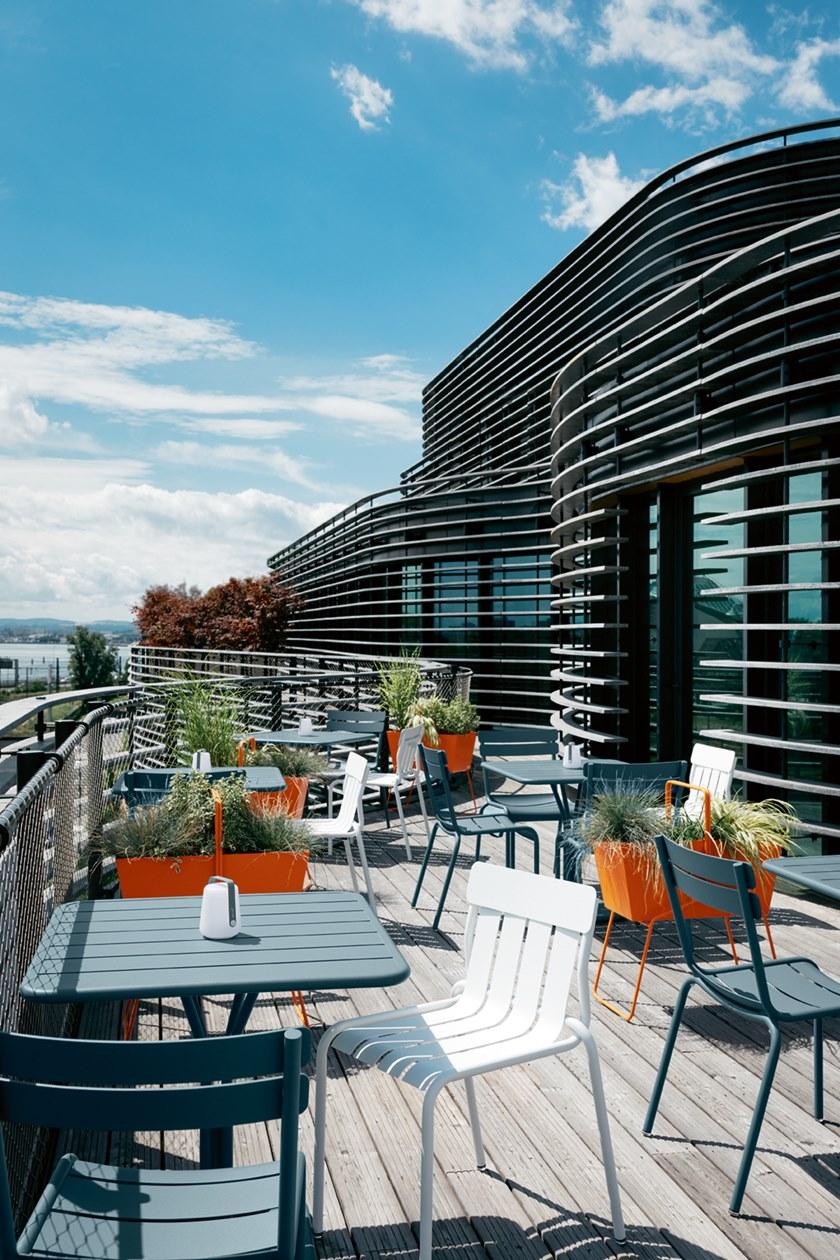 Fermob Квадратный алюминиевый садовый стол Luxembourg 4134 - 4138 - 4139 - Вид №2