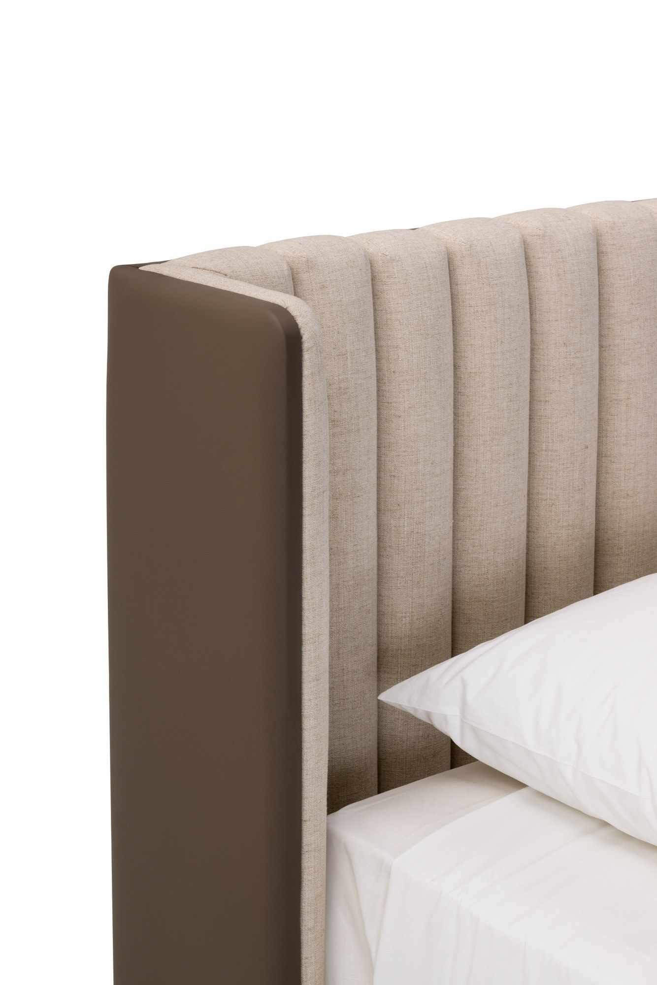 Двуспальная кровать из ткани и кожи с мягким изголовьем Turri Domus ARCH-00029363 - Вид №2