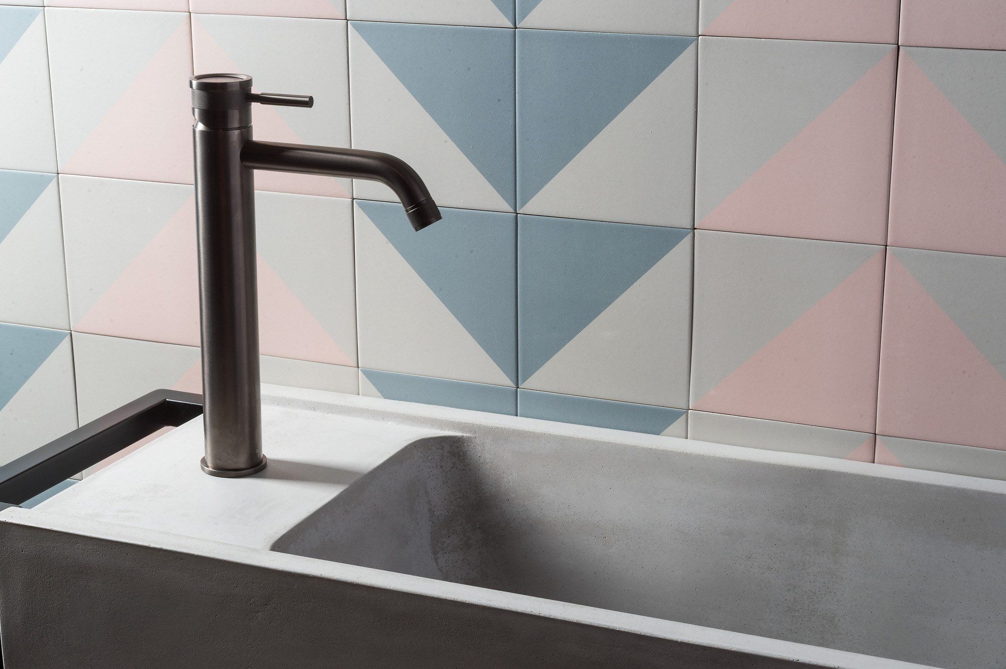 Однорычажный смеситель для раковины из нержавеющей стали с аэратором Tubico Волга ARCH-00022492 - Вид №20