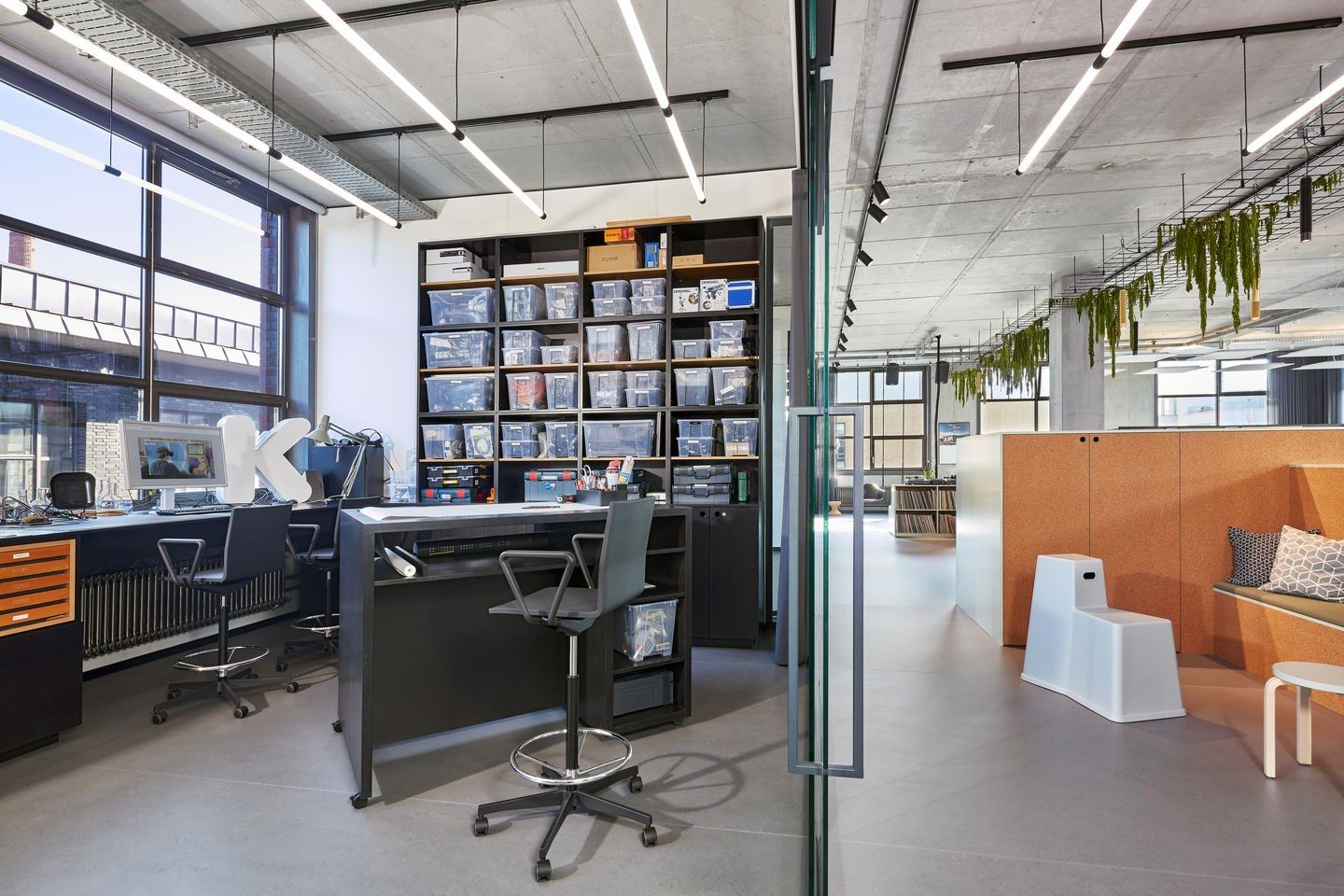 5-спицевый офисный стул из пенополиуретана с колесами VITRA .04 ARCH-00131688 - Вид №2