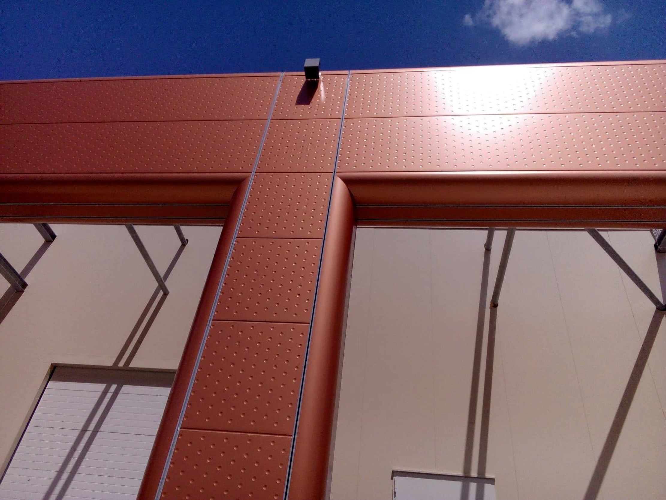 Изолированная металлическая панель для фасада ELCOM SYSTEM ТЕРМОПАРЕТЫ® ARCH-00063678 - Вид №116