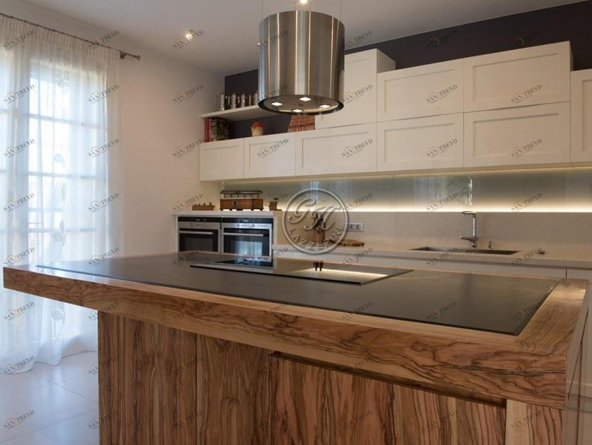 GH LAZZERINI Кухня на заказ из оливкового дерева с островом sun-id-1433522