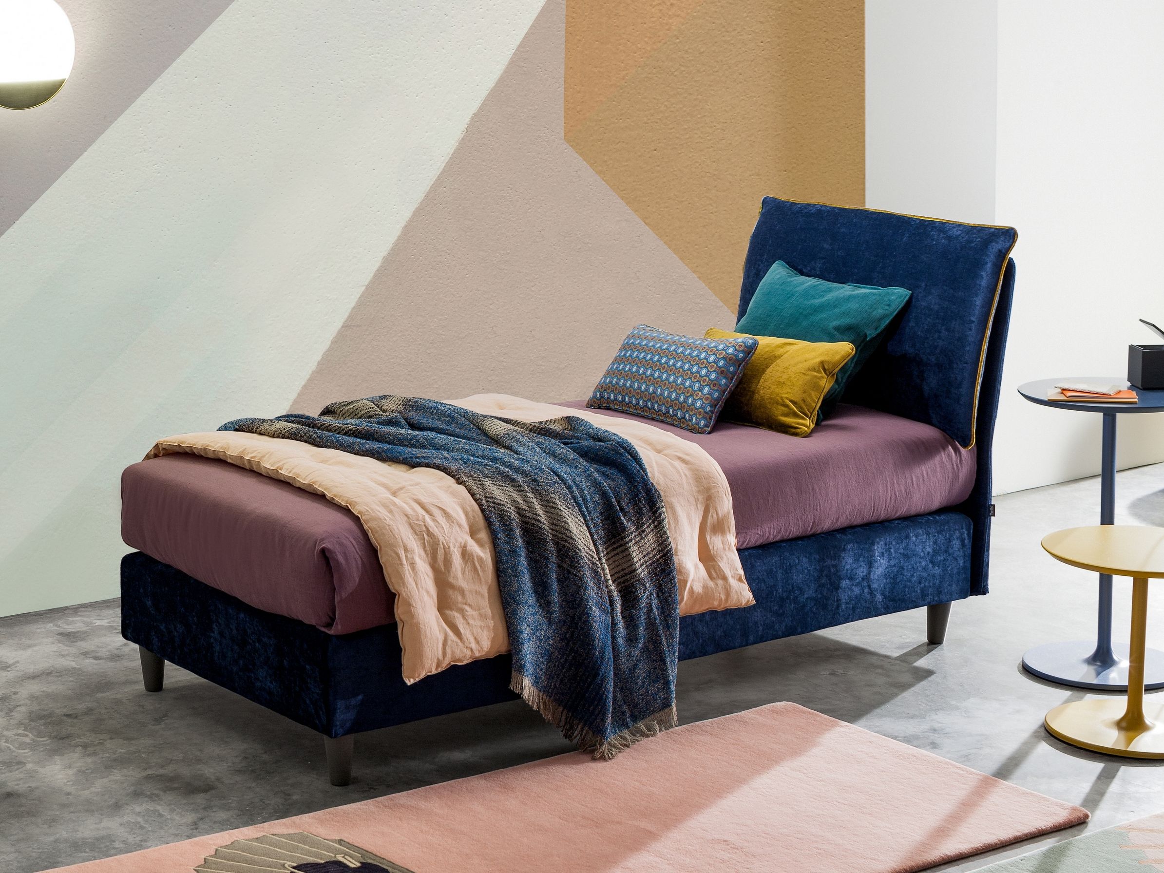 Односпальная кровать с мягким изголовьем Twils Blanca ARCH-00063851 - Вид №6