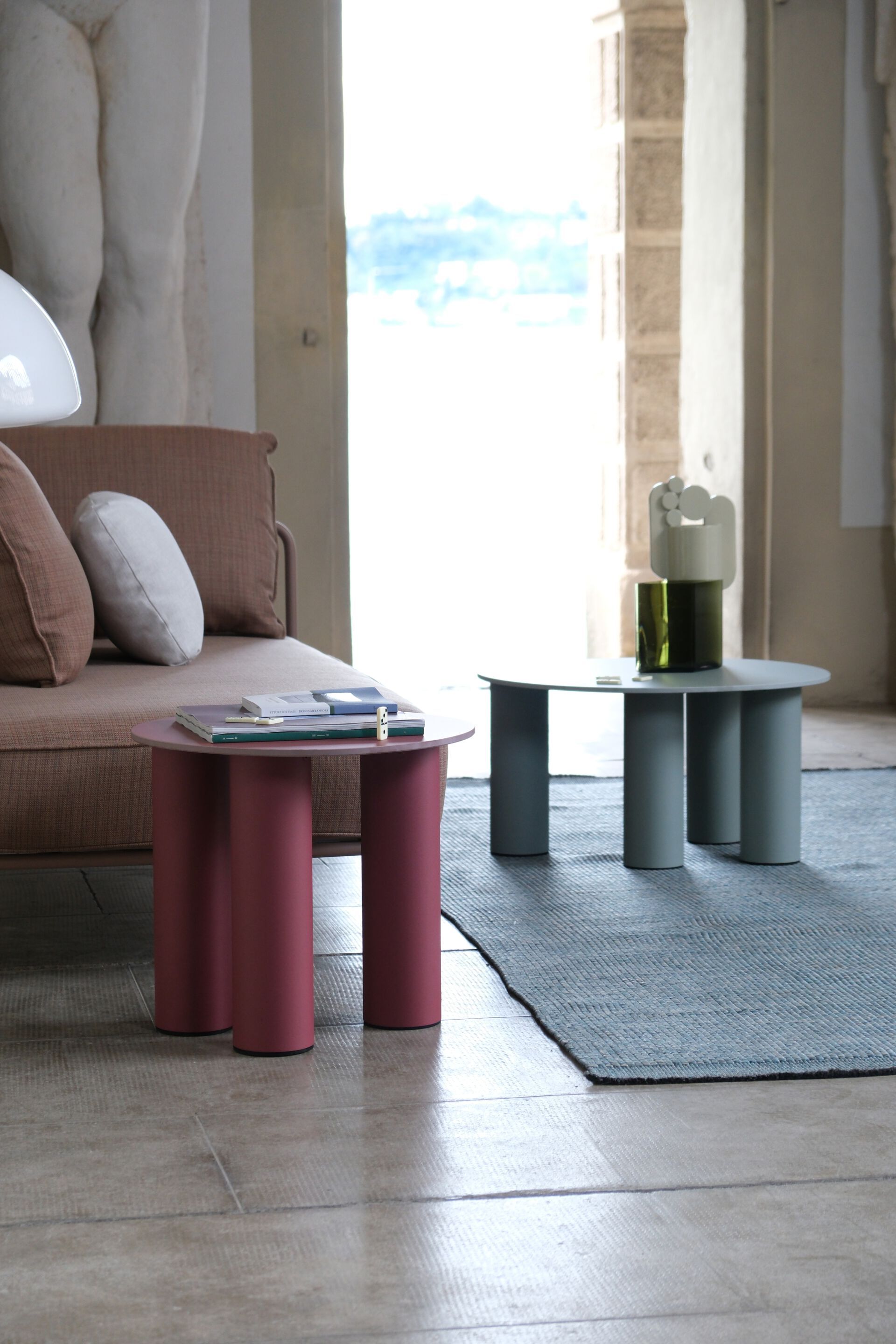 Журнальный столик из ламината с алюминиевыми ножками S-CAB Hyppo ARCH-00142846 - Вид №13