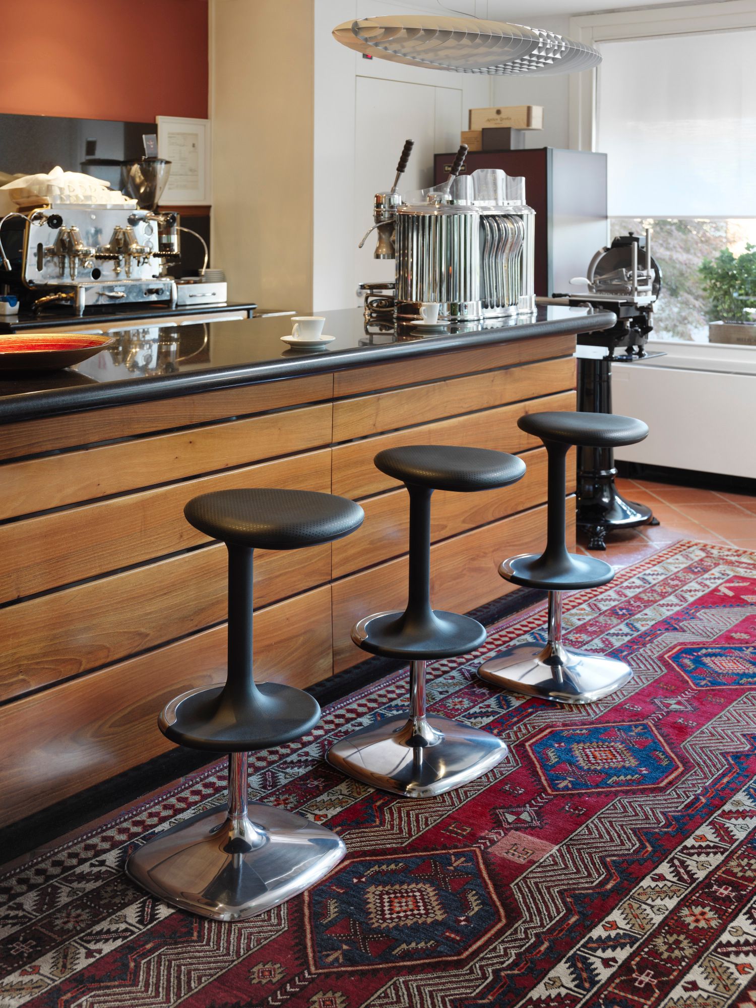 Полипропиленовый стул Casamania & Horm Кант ARCH-00094928 - Вид №1