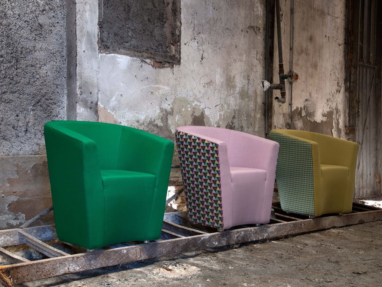 Кресло с подлокотниками для контракта Domingo Salotti ARCH-00097012 - Вид №3