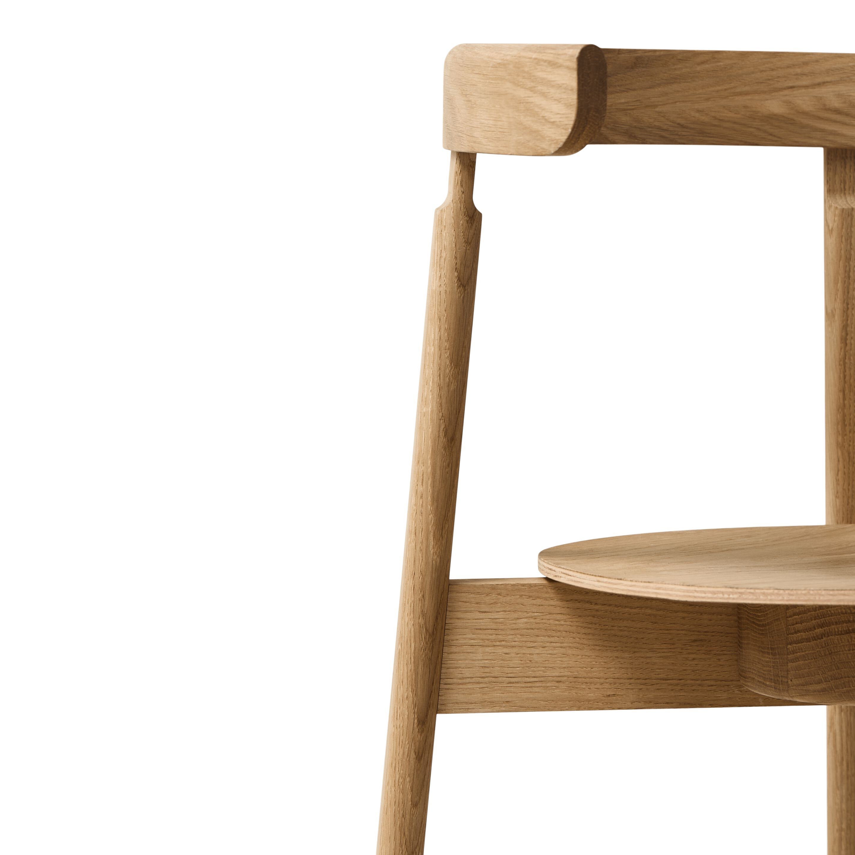 Штабелируемый стул из дуба с открытой спинкой Form & Refine Lunar ARCH-00138732 - Вид №16