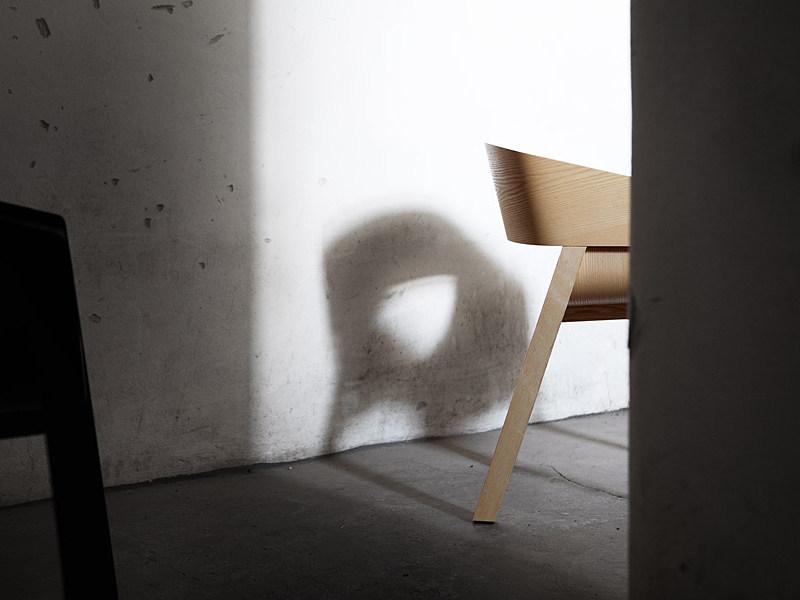 TON Стул из массива дерева с подлокотниками Merano 321400 - Вид №7