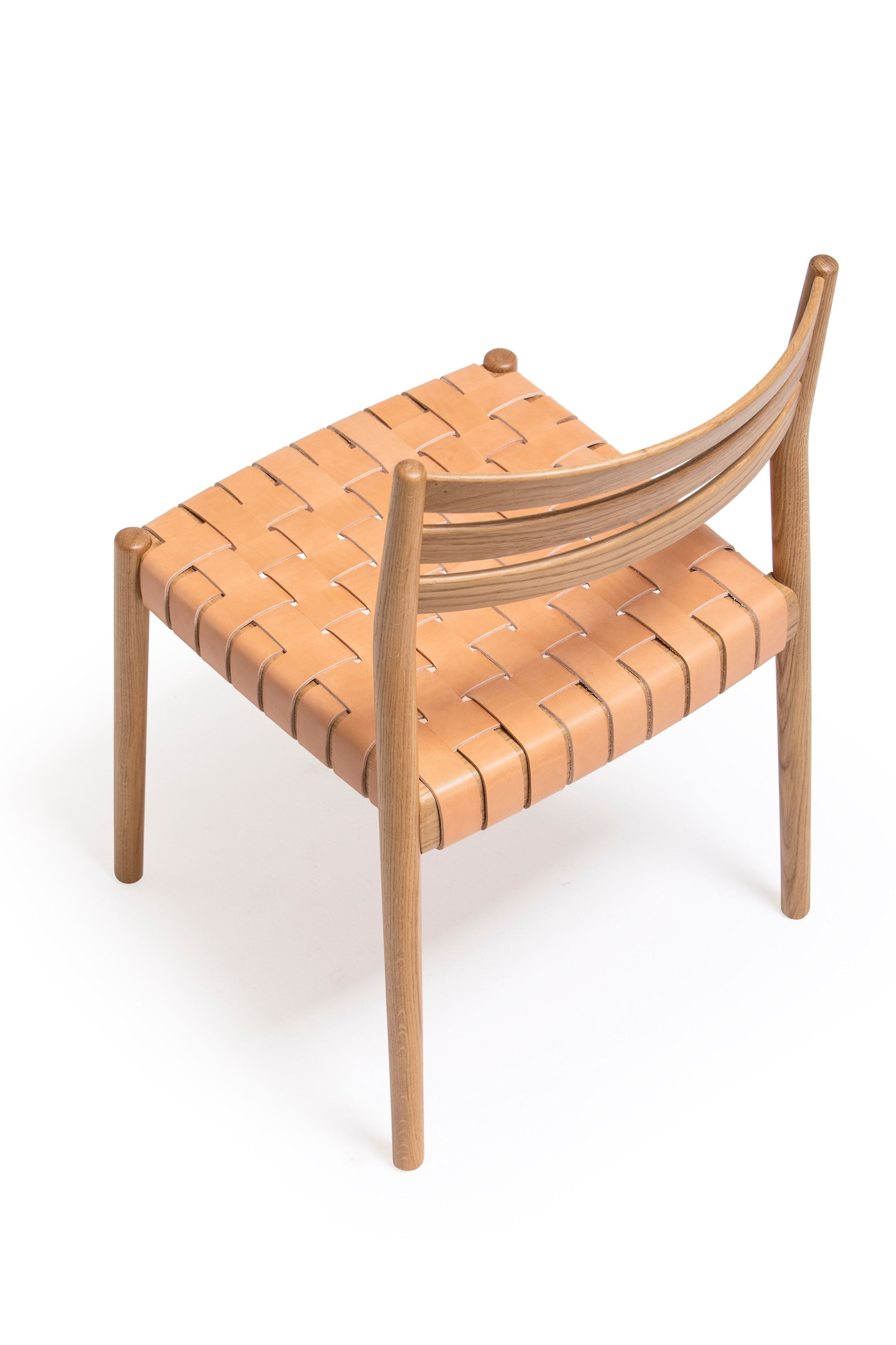 Штабелируемый деревянный стул и сиденье из переработанной кожи Vergés Bogart ARCH-00113304 - Вид №5