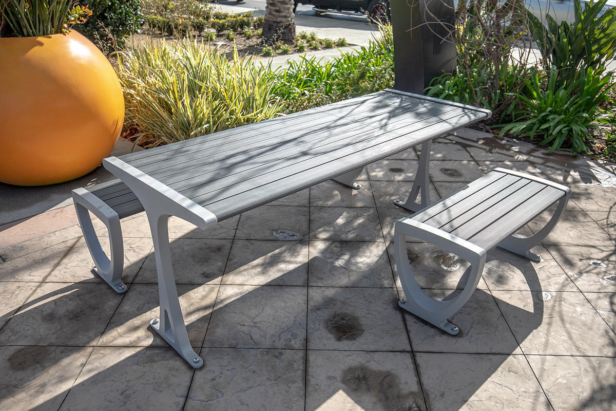 FSRT160 Столовый ансамбль трио  Forms-surfaces  - Вид №12