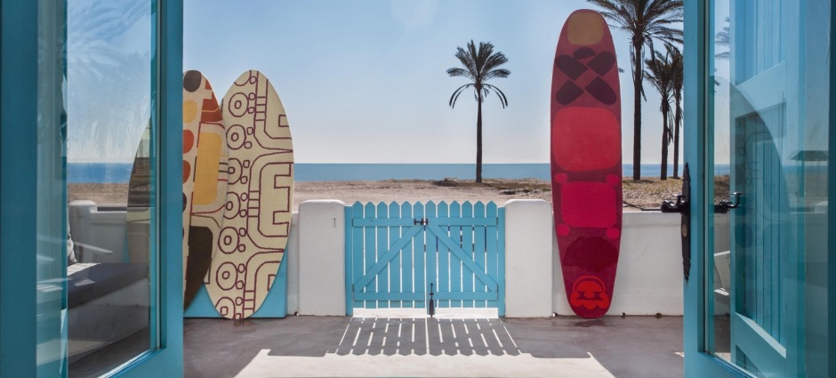 002585 Ковер Indico. Red GAN Surf Race  - Вид №2