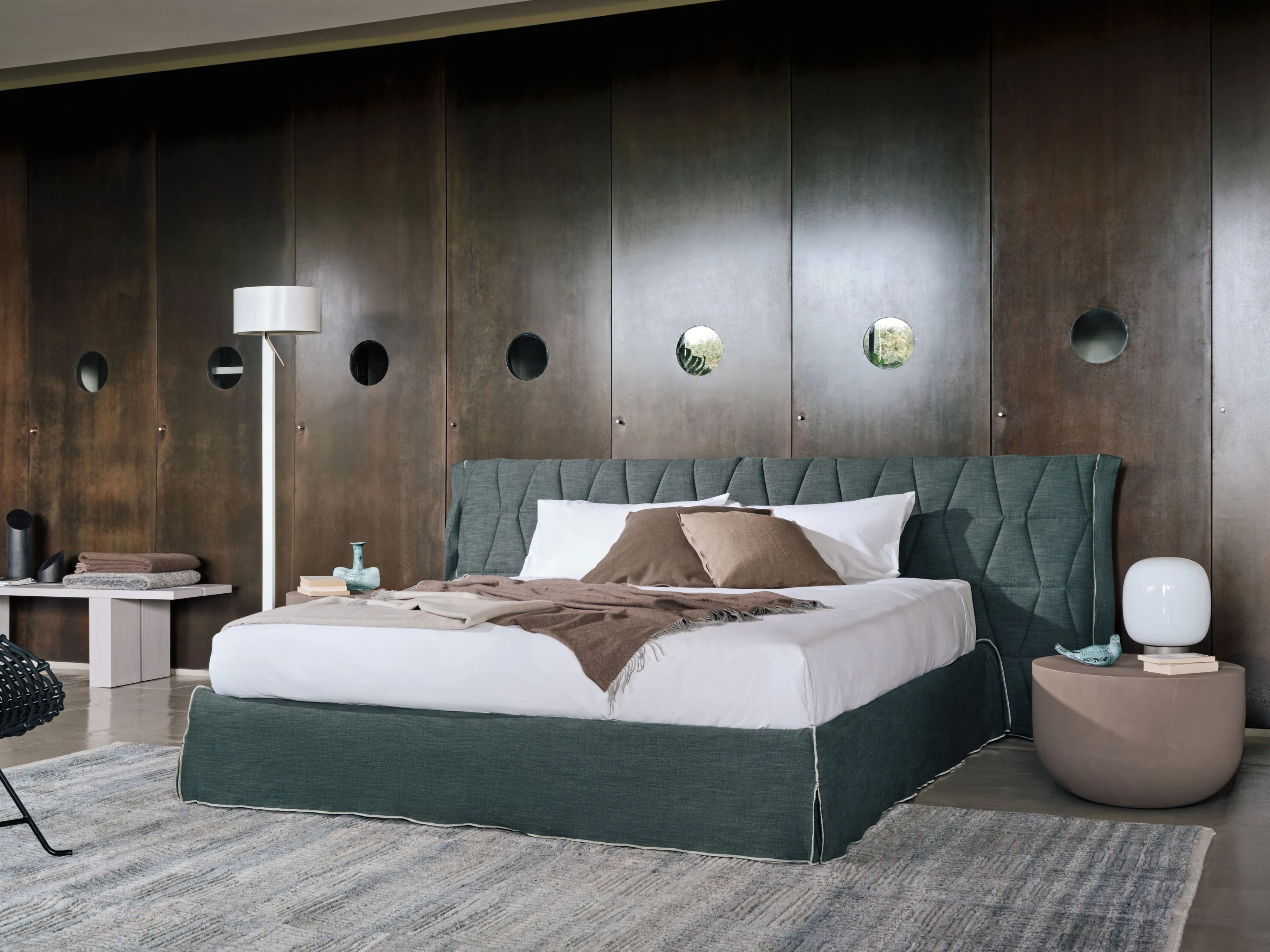 Двуспальная съемная мягкая кровать Gervasoni GEM ARCH-00060489