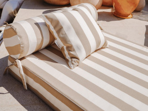 Реверсивный матрас / Садовая кровать