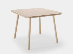 EMKO Квадратный обеденный стол из массива дерева Naïve