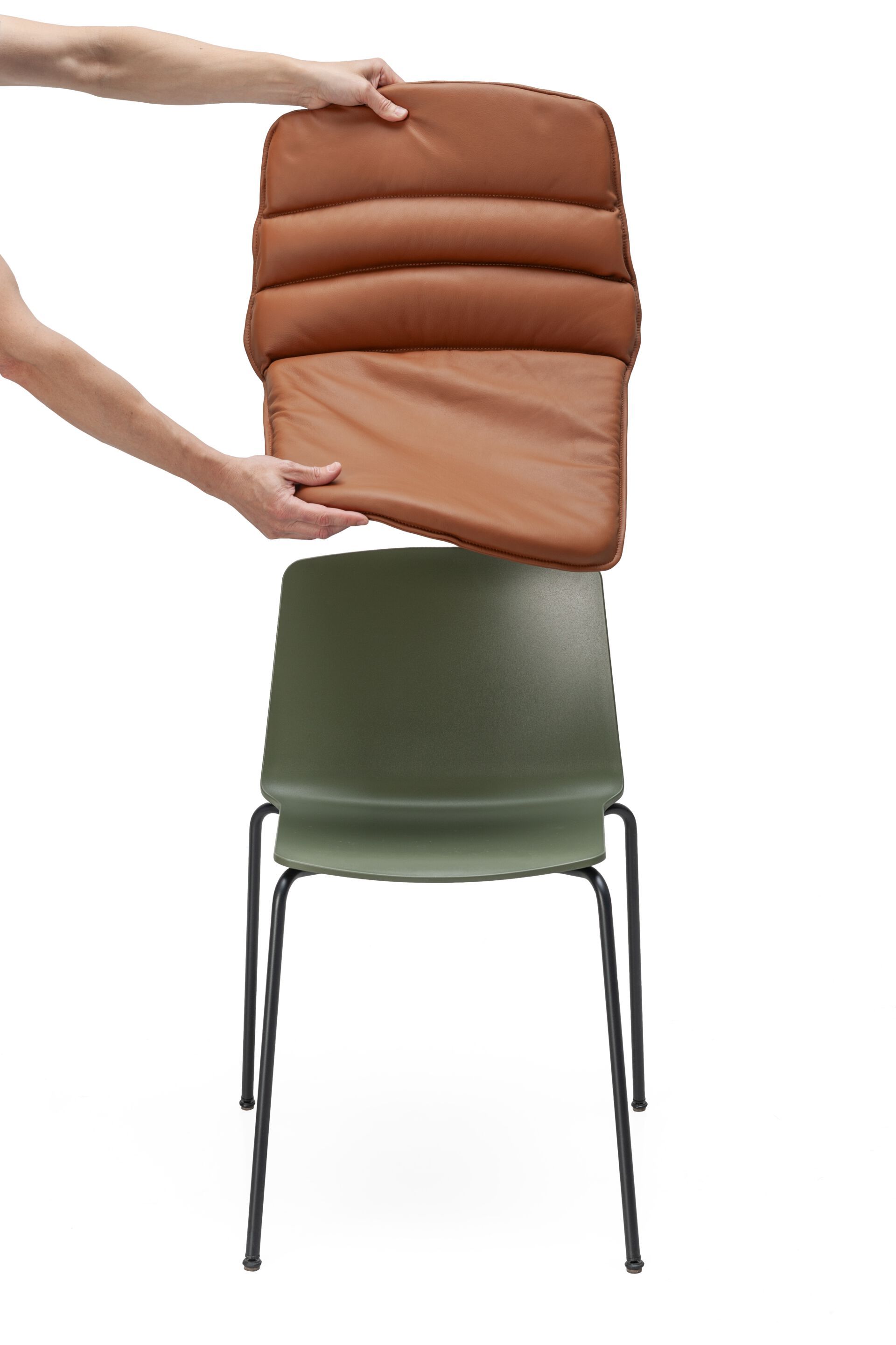 Кожаный мягкий стул Kristalia рама ARCH-00109561 - Вид №5