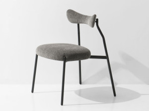 Тканевый стул