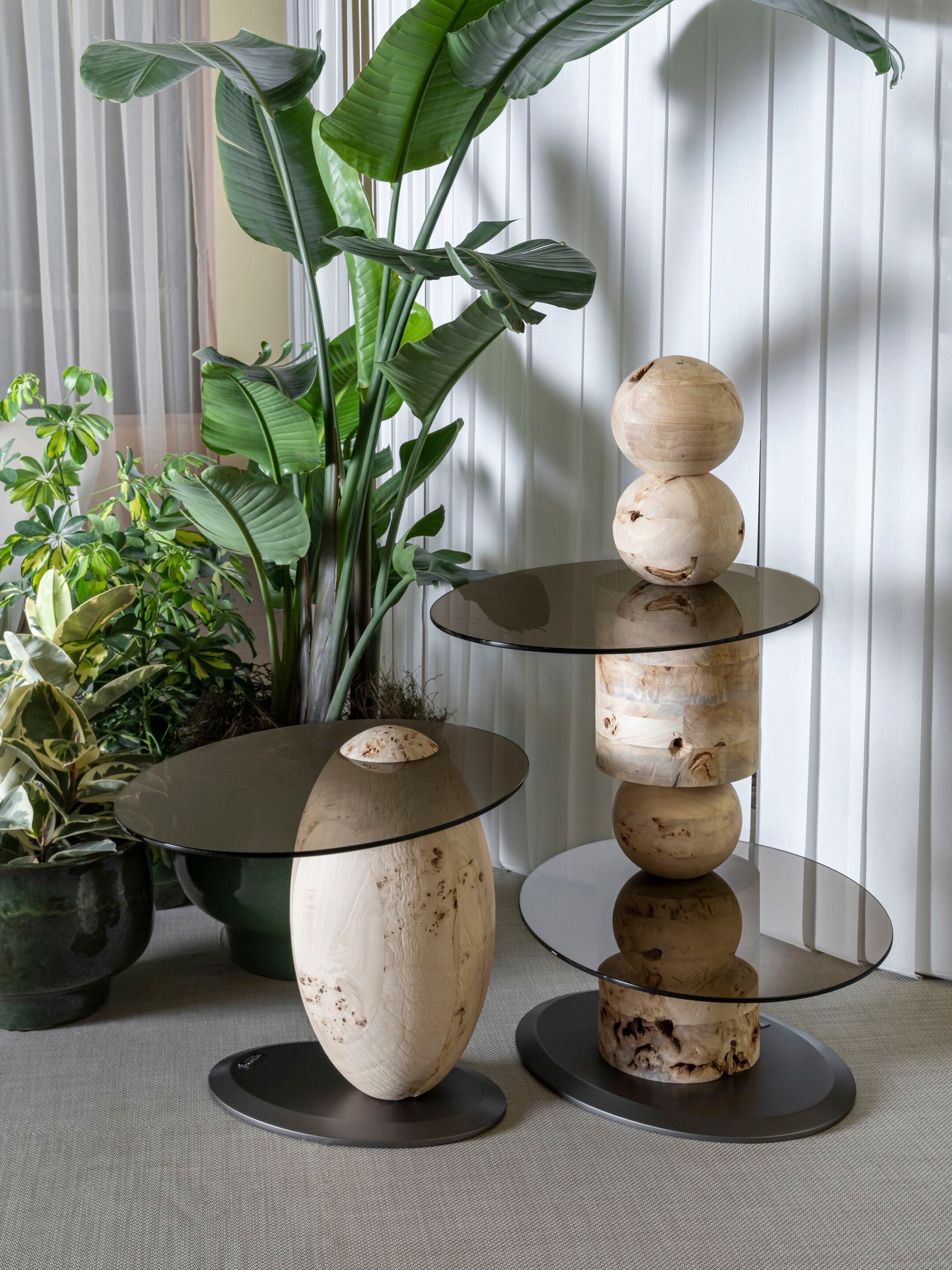 Самонесущий книжный шкаф из дерева и стекла Bizzotto Italia Нара ARCH-00066230 - Вид №1