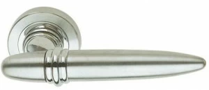 Pasini Ручка из латуни на розетке Cosmic 3071