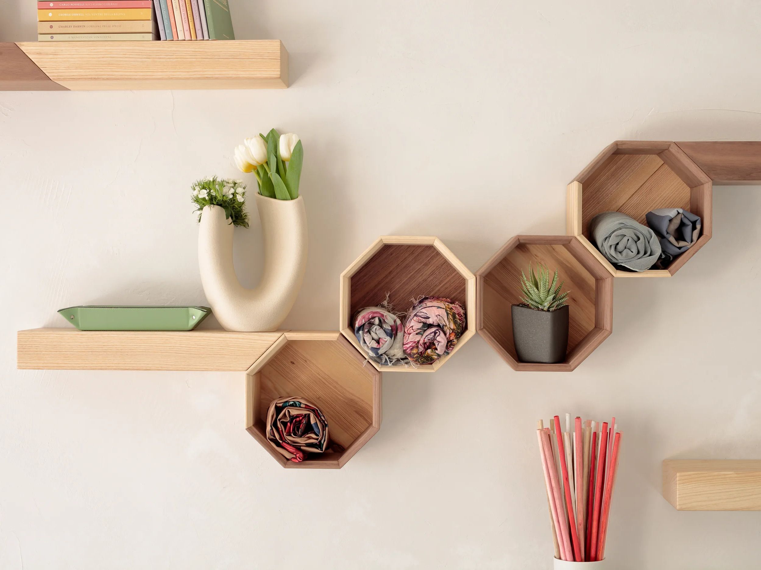 Полка из ореха и ясеня Deodara восемь ARCH-00041659 - Вид №5