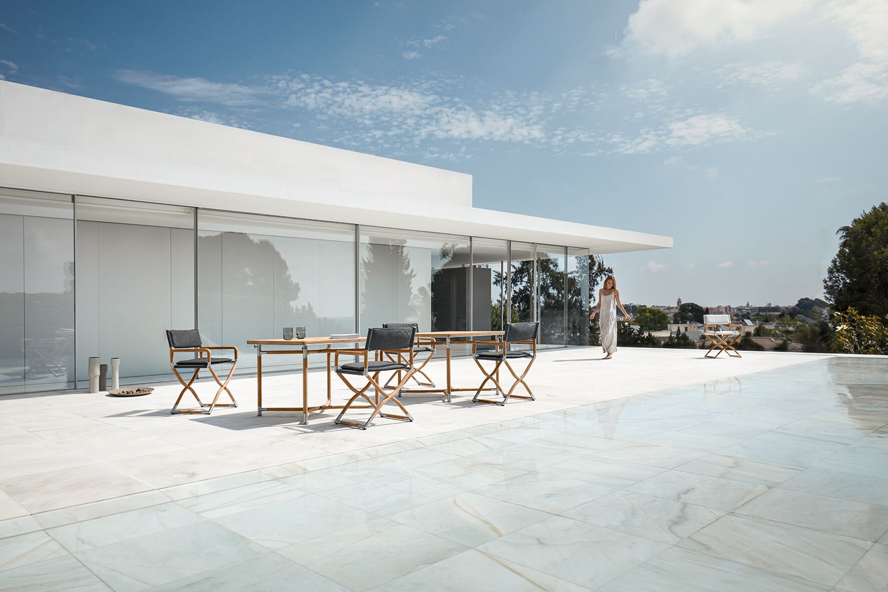 ТИК складной квадратный садовый стол Gloster Navigator ARCH-00076364 - Вид №3