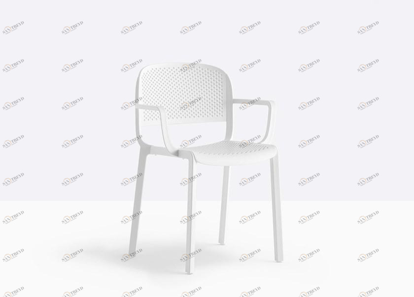 Pedrali Стул полипропиленовый с подлокотниками Dome 266