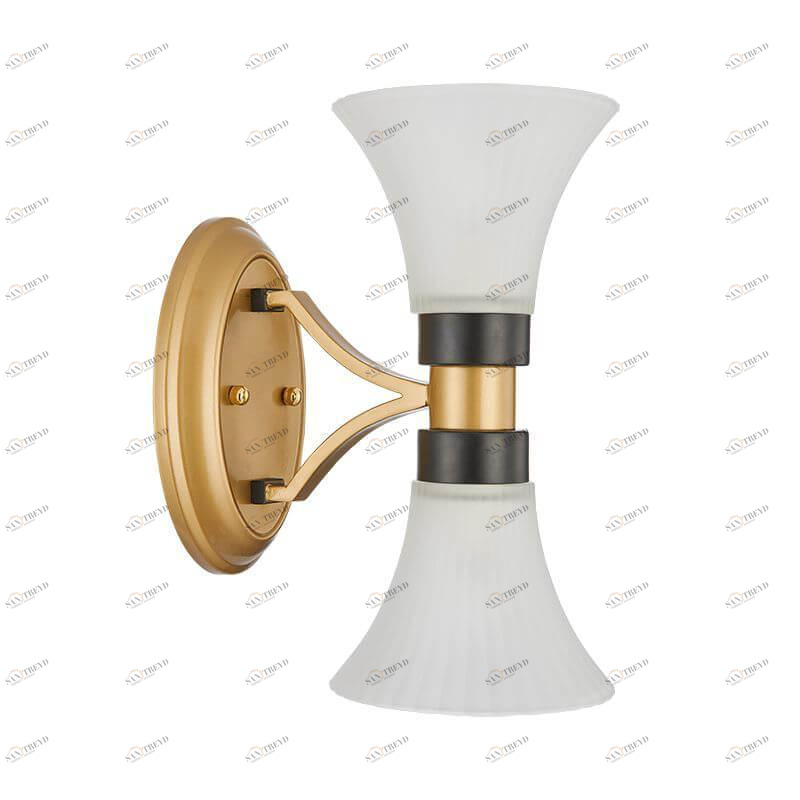 Бра со стеклянным плафоном на 2 лампы золотое Cornu 2549-2W FAVOURITE CORNU 00-3931644 Белый;золото 