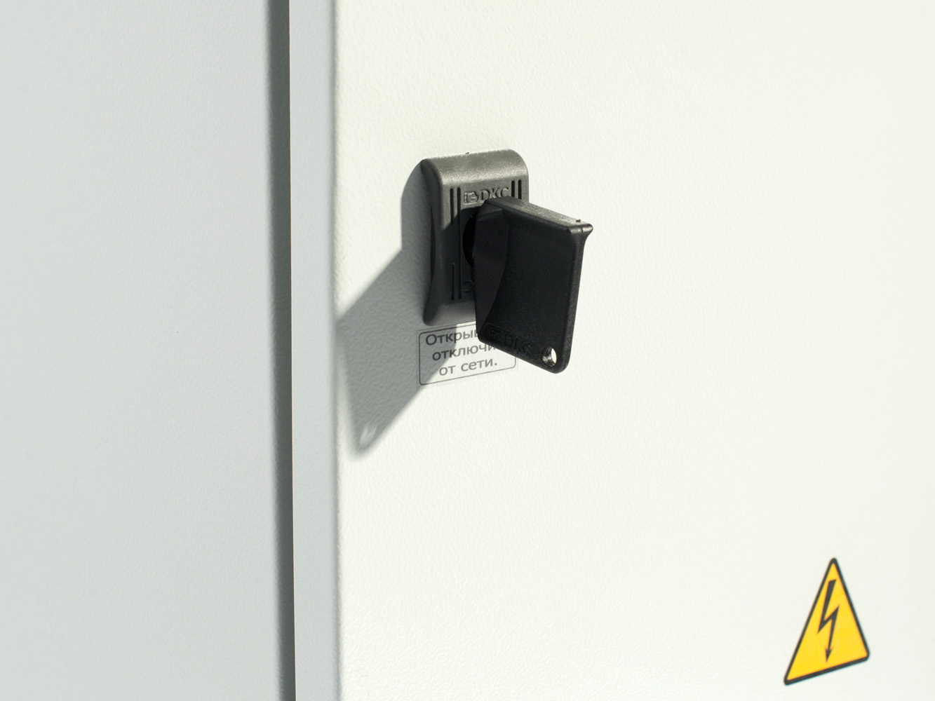 SKAT SMART UPS-600 IP65 SNMP Wi-Fi 2 batteries on-line 600 va wireless control Бастион  - Вид №4