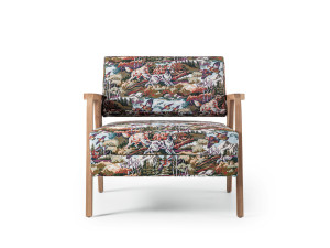 Тканевое кресло с подлокотниками