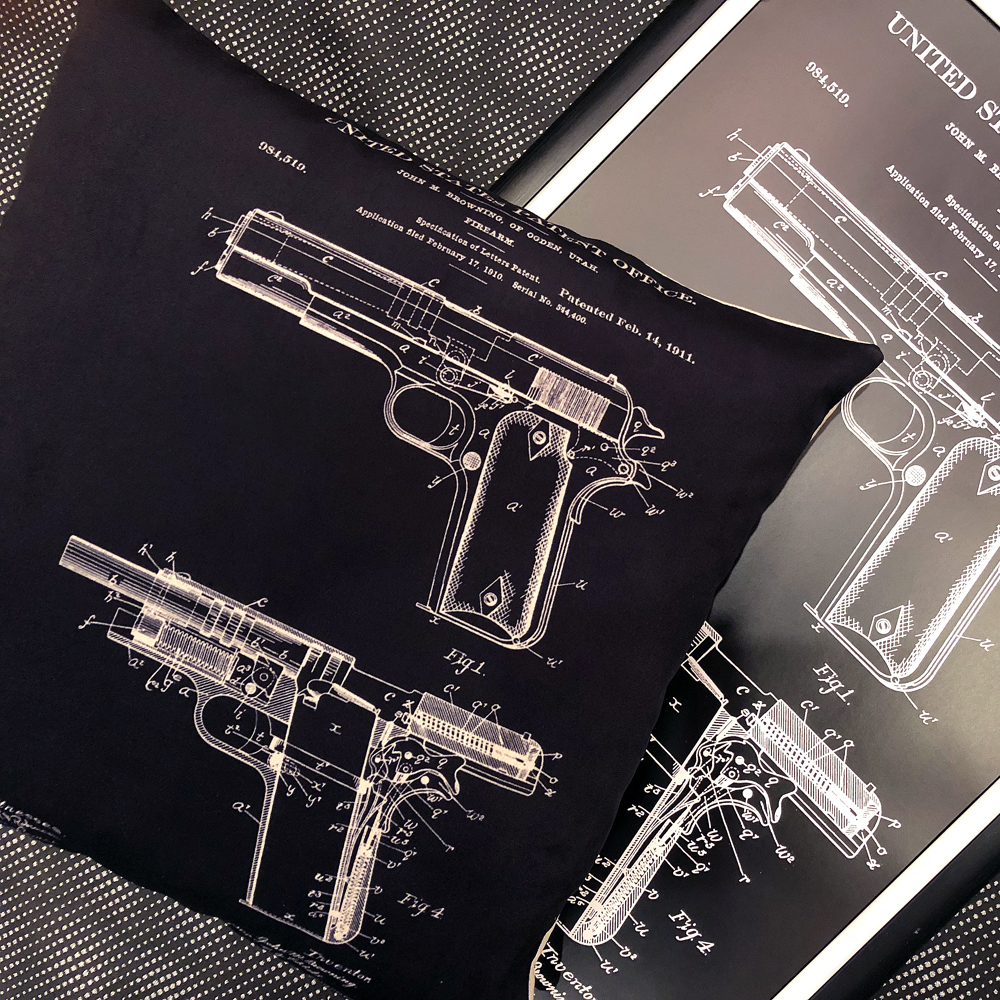 96521250 Арт-подушка «Патент на пистолет» Object Desire  - Вид №1