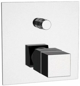 Remer Rubinetterie Смеситель для душа с переключателем Qubika thermo Qt 09