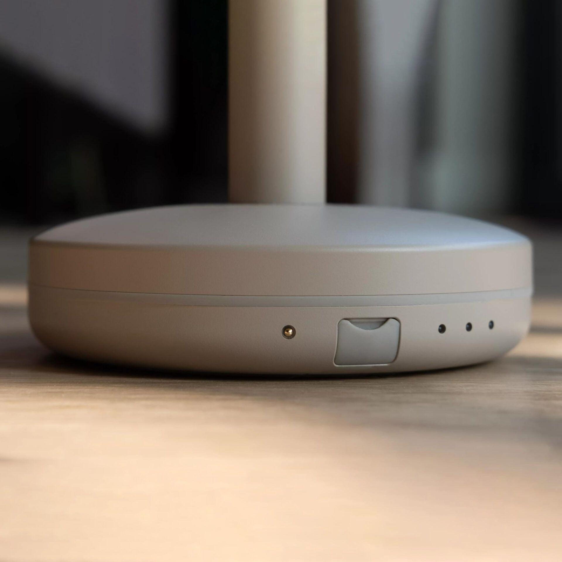 Алюминиевая настольная лампа с диммером In Stock Humble ARCH-00088039 - Вид №3