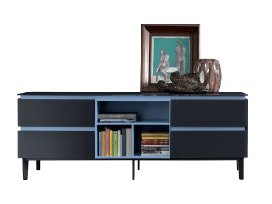 Хрустальный шкаф с распашными дверями