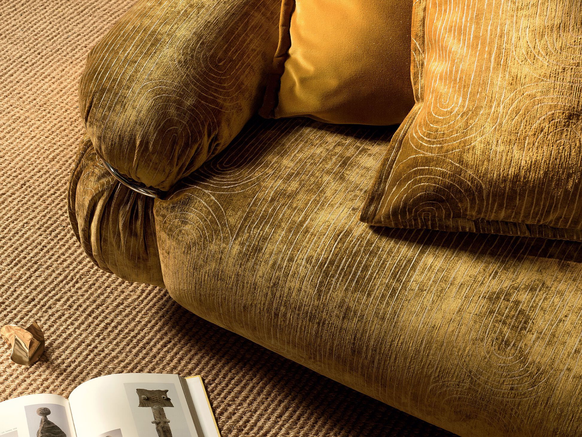 Бархатная однотонная обивочная ткань Élitis Brera ARCH-00082621