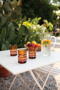 Стеклянный стакан для воды