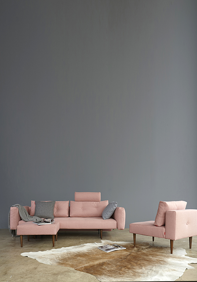 Пуф Recast с ножками из темного дерева и черной рамой, тёмно-синий Innovation Living RECASTPF515 - Вид №3