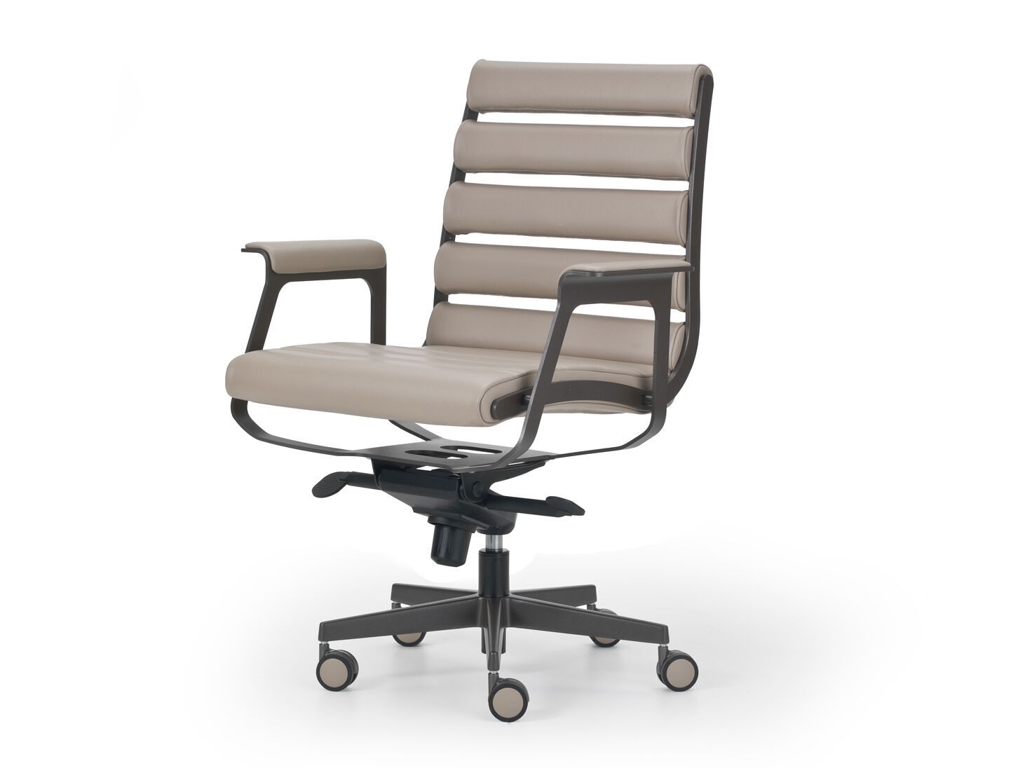 Кожаное офисное кресло с 5 спицами i 4 Mariani ARCH-00068069