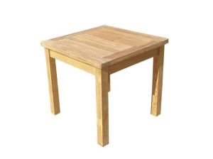 Деревянный стол