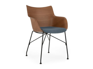 Стул из шпона с мягким сиденьем