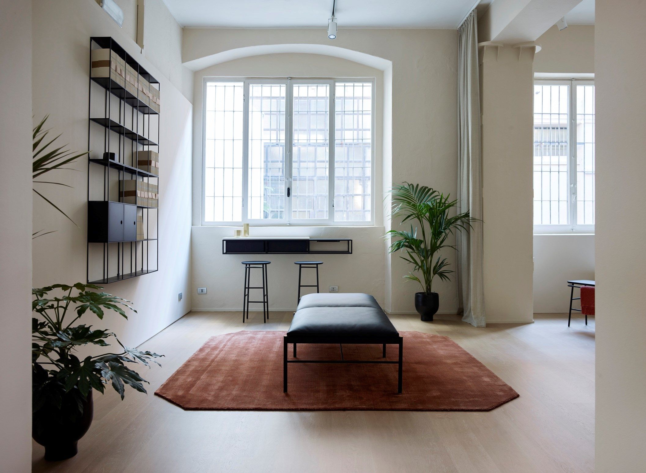 Скамейка для ванной из искусственной кожи Ex.T Rest ARCH-00105282 - Вид №2