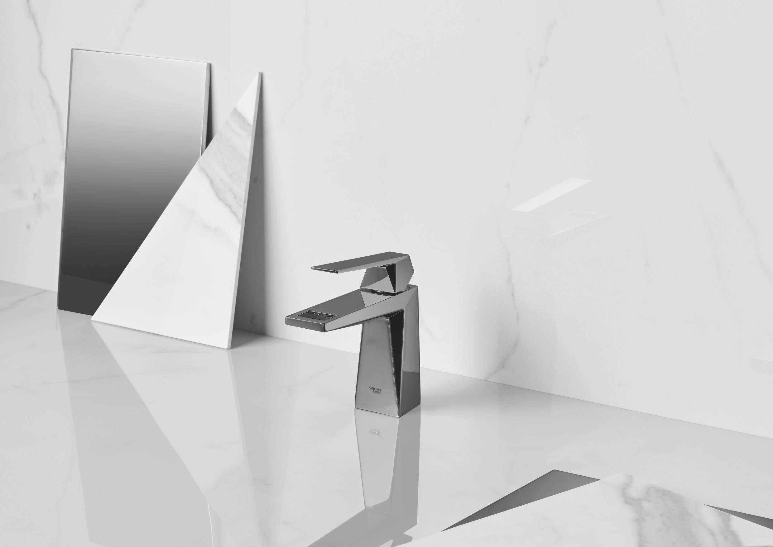 Смеситель для раковины GROHE Allure Brilliant с донным клапаном, темный графит глянец (23029A00) - Вид №5