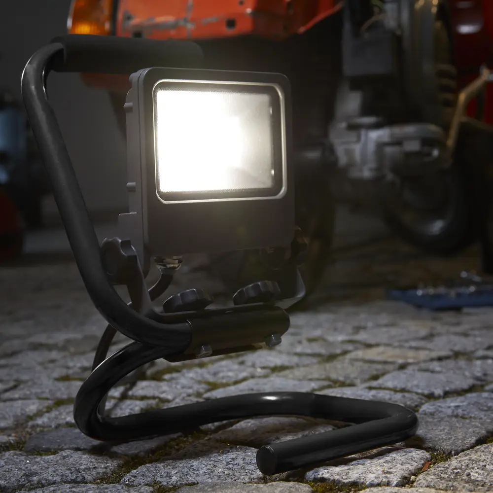 Прожектор светодиодный уличный Ledvance Work Light 50 Вт 4000K IP65 переносной, нейтральный белый свет STLM-2104202