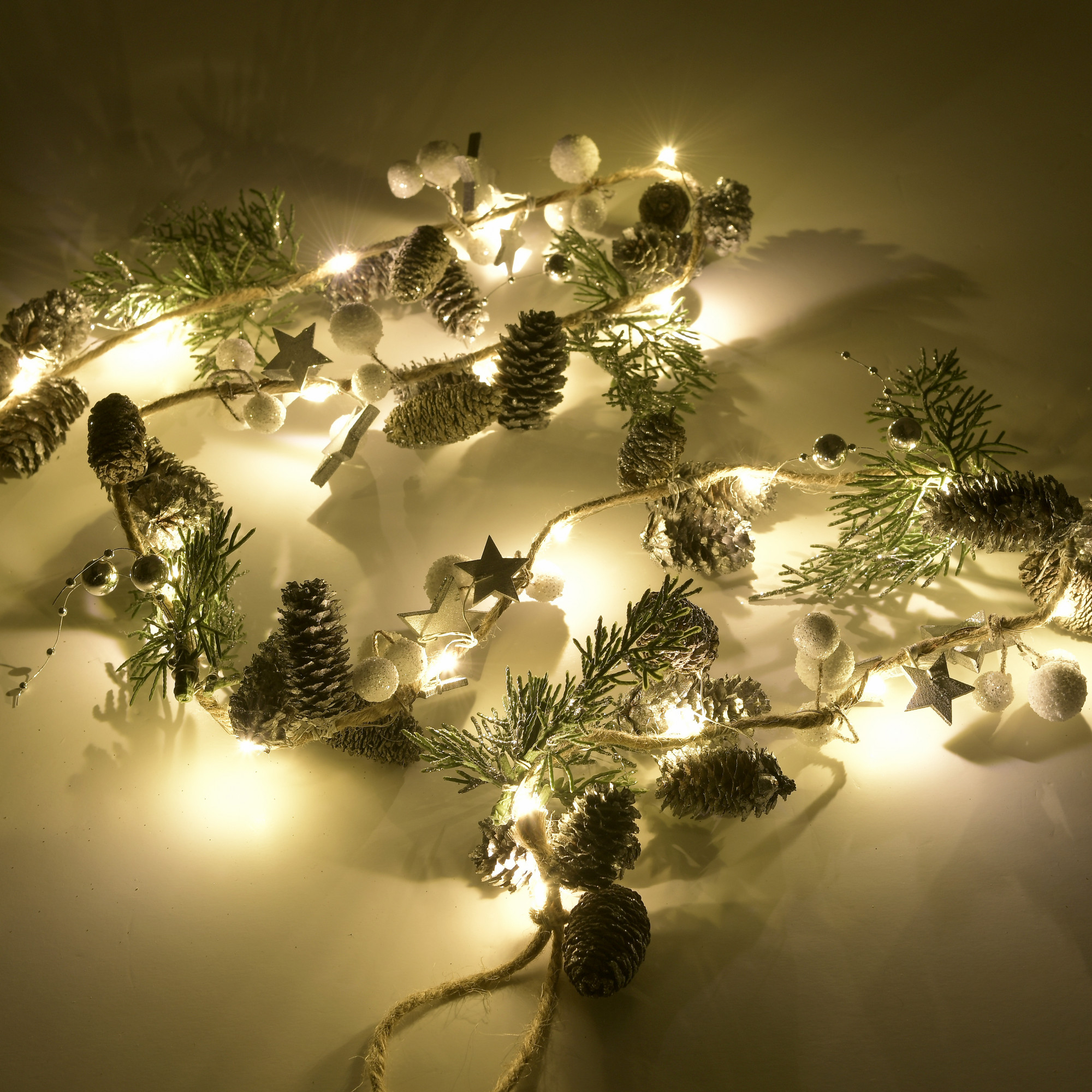 2870642.0029 ГИРЛЯНДА 15LED НГ TO4ROOMS 